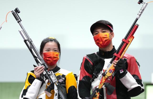 开云体育下载-27日回顾：吹响反击号角勇夺三金 三人女篮进四强